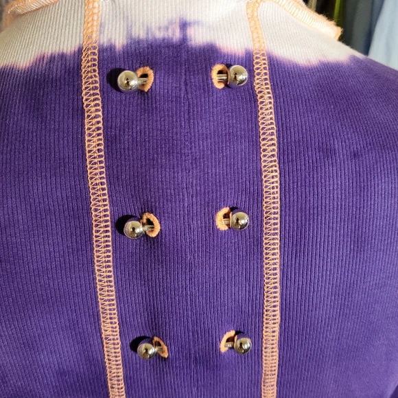 Diesel Early 2000s Y2K Purple Tie Dye Turtleneck w/ Back Piercing Detail Size L - Picture 7 of 15